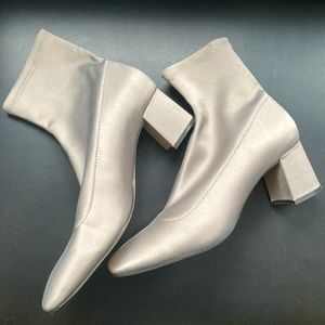 Zara taupe sheen sock booties 39
